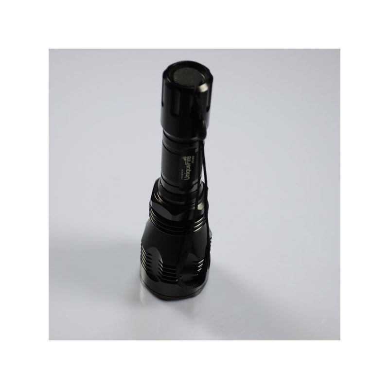 UniqueFire HS-802 Torcia LED Lunga Portata Ideale per Avventure Notturne Alpinismo Impermeabile Lega di Alluminio 6061t Xpe Q5 LED Durata 100000 Ore Visibilità Notturna Resistente