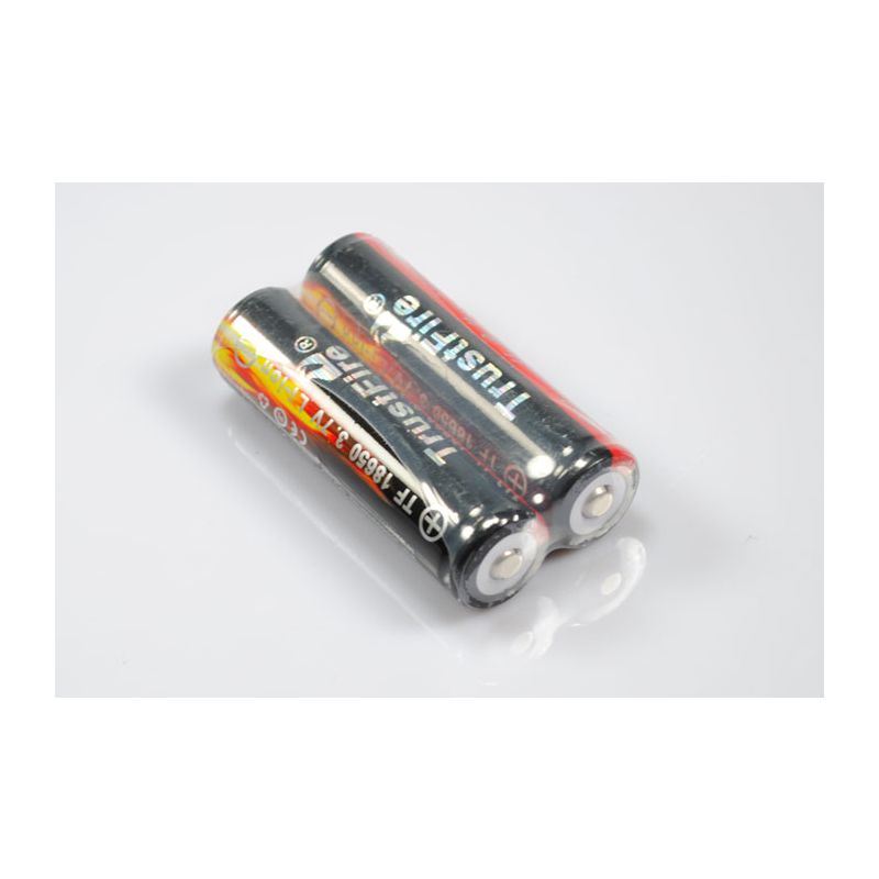 Trustfire Batteria Ricaricabile 18650 2400mAh Li-ion Protetta con Scheda di Protezione PCB Lunga Durata per Torcia Elettrica e Dispositivi Elettronici Eco-Friendly e Affidabile