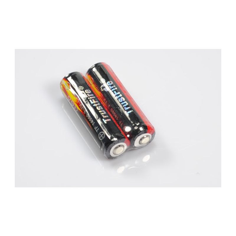 Batteria Ricaricabile TrustFire 3.7 V 900mAh LI-ION 14500 Affidabilità e Durata per Dispositivi ad Alta Energia Circuito di Protezione Eco-Friendly e Lunga Longevità