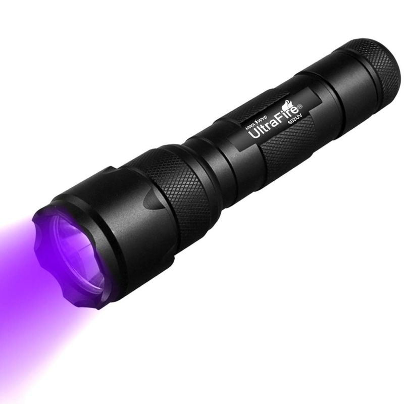 UltraFire WF-502B.2 Torcia LED UV 395nm torcia compatta e durevole per ispezione fai da te con tecnologia ultravioletta per rilevazione macchie animali e materiale biologico