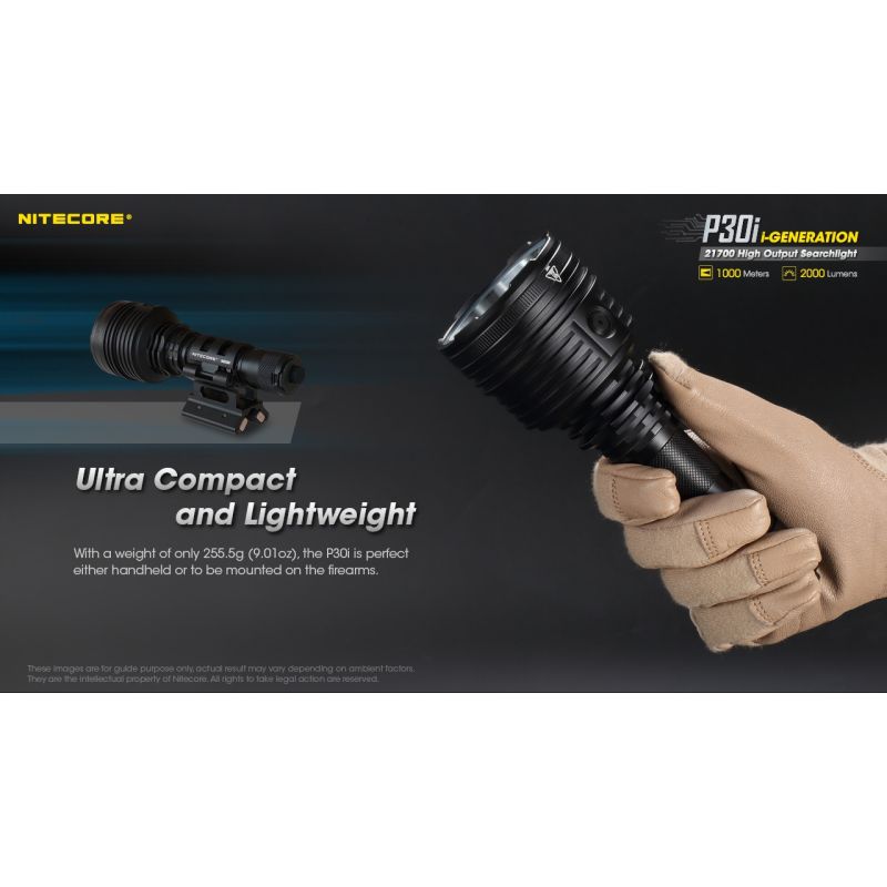 Nitecore P30i Torcia LED Tattica 2000 Lumen Fascio 1000 Metri Ideale per Illuminazione Outdoor Escursioni Notturne e Soccorso Tecnologia Ottica Avanzata Costruzione Robusta