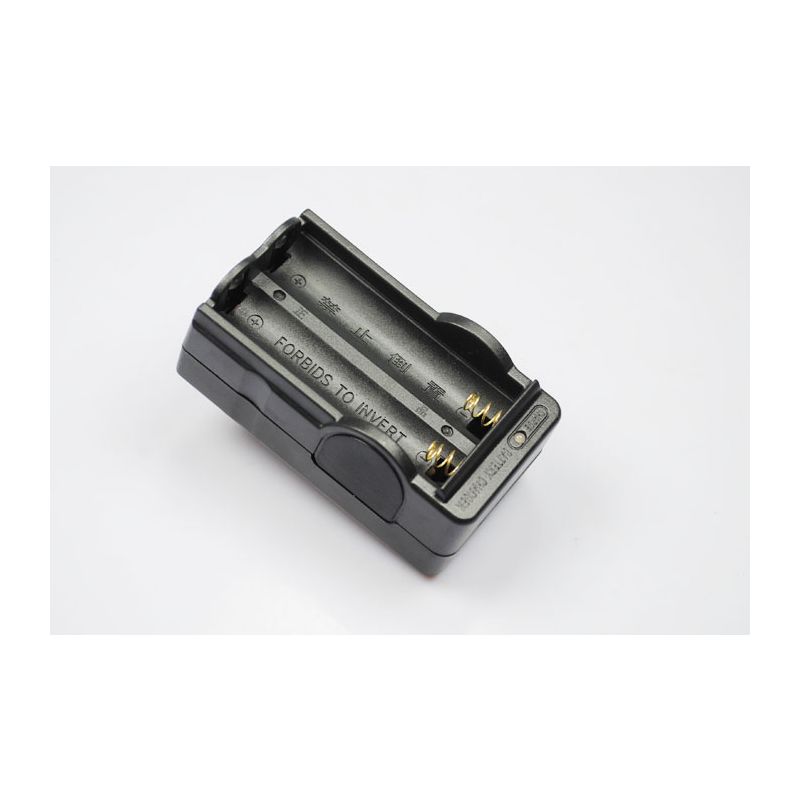 Caricabatterie Digitale OEM per Batterie Ricaricabili 2x18650 compatibilità universale colore nero per viaggiatori ingresso AC 100V-240V uscita 4.2v carica efficiente design compatto