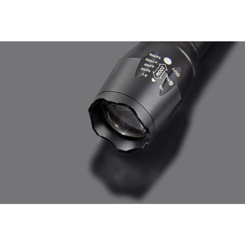 Torcia Ultrafire A100 1800 Lumen Zoomabile T6 Alta Luminosità LED Torcia Outdoor Multi-Modalità per Campeggio Torcia Resistente e Compatta in Alluminio Aeronautico torcia portatile