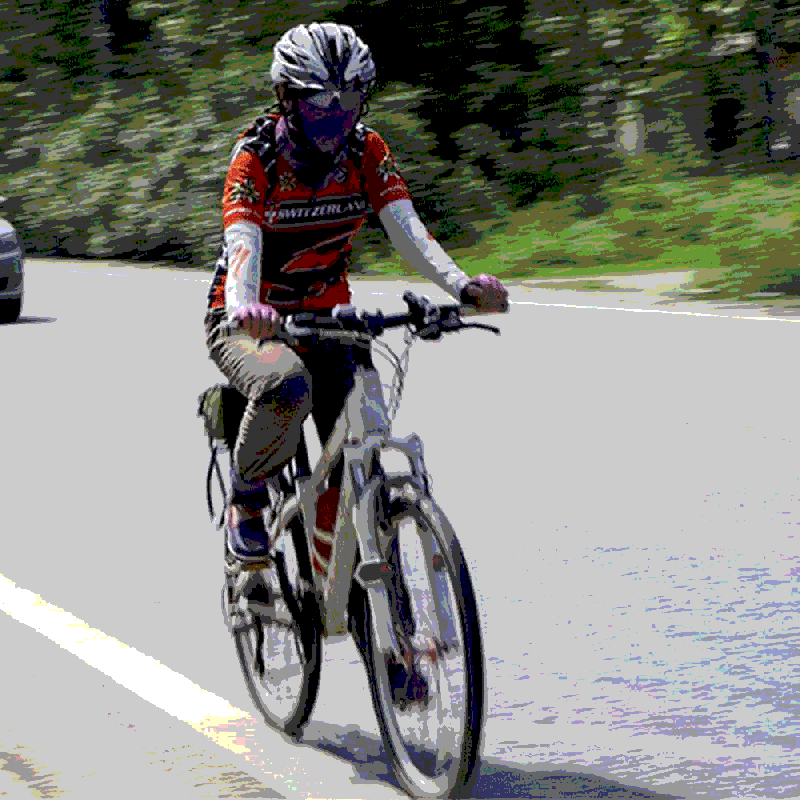 CarryBright CBX4 Indicatore di Direzione per Bici con Clacson Luce Bici Impermeabile Ricarica USB Telecomando Intelligente Sicurezza e Visibilità per Mountain e Bici da Strada