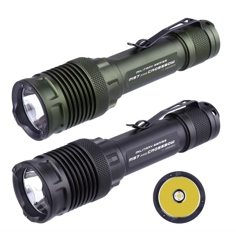 JETBEAM M37 PRO Torcia Tattica Professionale - 3700 Lumen, 340m, 21700 Ricaricabile