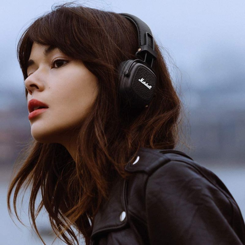 Cuffie Bluetooth wireless Major III MARSHALL design pieghevole bassi profondi ideale per musica gaming e sport con Bluetooth 5.0 e microfono integrato per audio immersivo