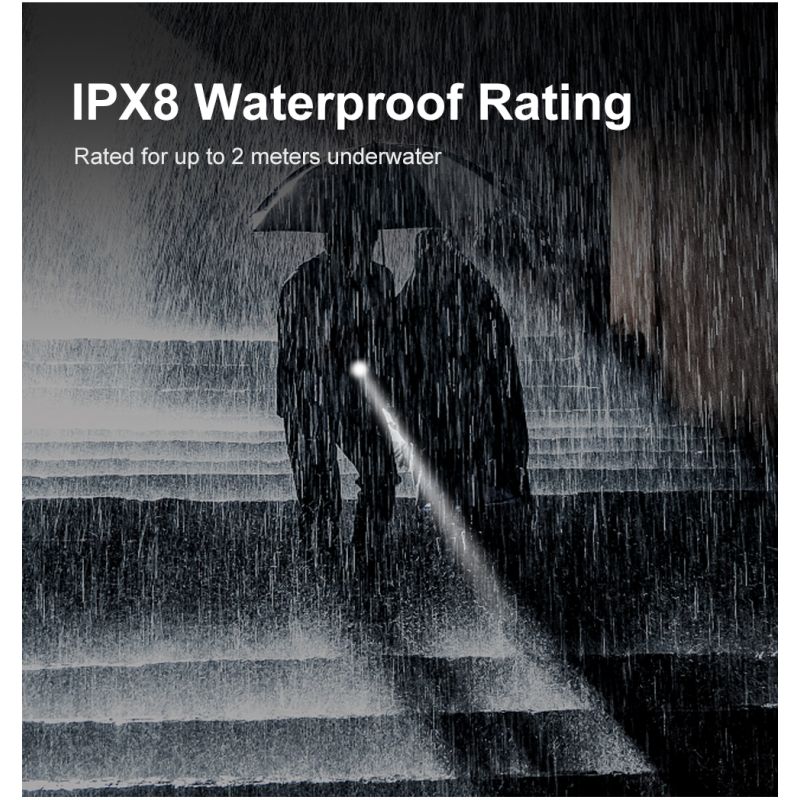 Klarus XT21X Pro torcia LED XHP70.2 4400 lumen ricaricabile ideale per campeggio escursionismo ed emergenze torcia tattica con doppio interruttore e batteria 21700 costruzione robusta