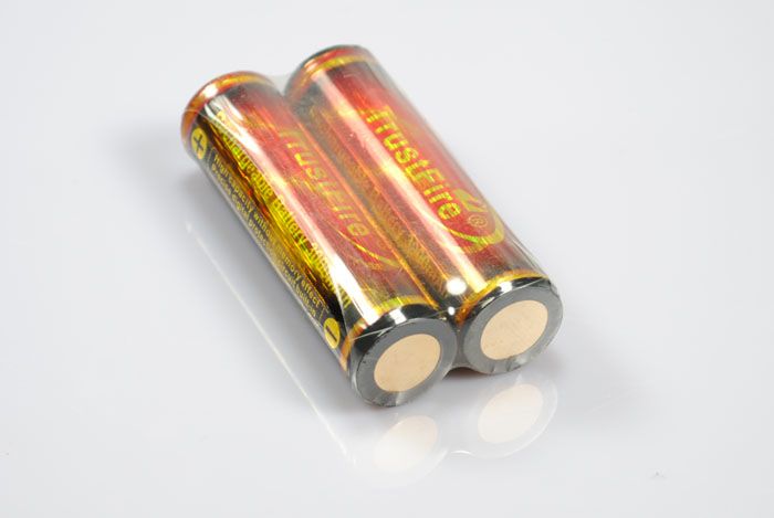 TrustFire 18650 protetta 3000mAh Batteria ricaricabile agli ioni di litio ad alta capacità Fonte di alimentazione sicura per gadget