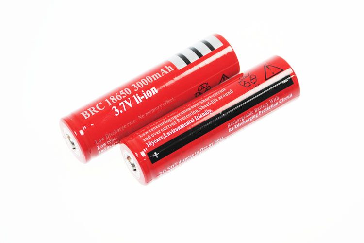 UltraFire BRC 3000mAh 3.7V Li-ion Batteria Ricaricabile Potenza di Lunga Durata per Torce e Fotocamere