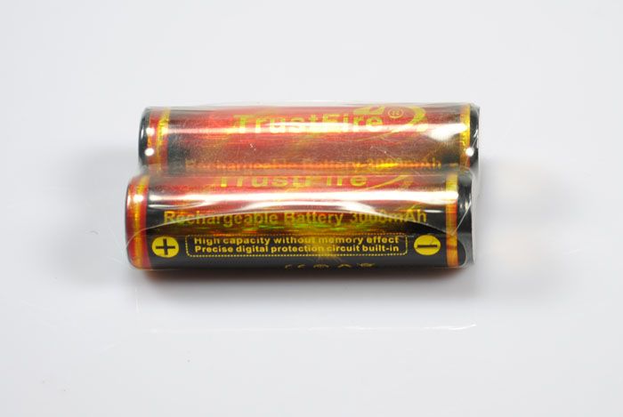 TrustFire 18650 protetta 3000mAh Batteria ricaricabile agli ioni di litio ad alta capacità Fonte di alimentazione sicura per gadget