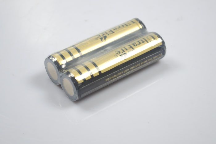 Batteria ricaricabile agli ioni di litio Ultrafire BRC 18650 4000mAh ad alta capacità e ricarica rapida per dispositivi da esterno