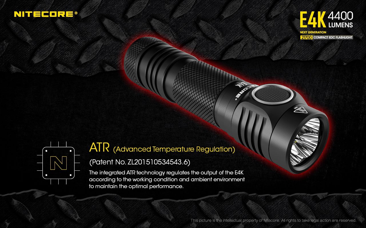 Nitecore E4K Torcia Elettrica 4400 Lumen Design Compatto e Impermeabile LED XP-L2 V6 con Batteria 21700 per Illuminazione Outdoor ed Escursionismo Resistente e Alta Luminosità