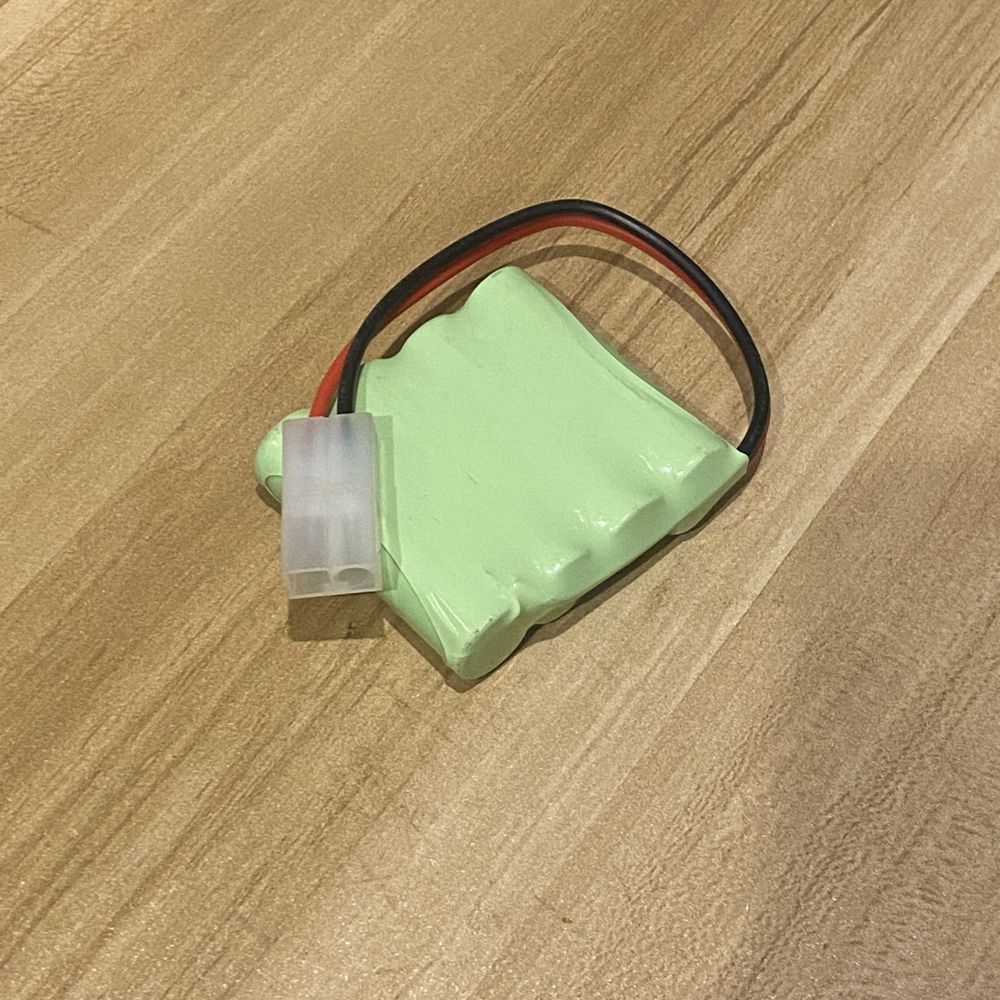 Batteria ricaricabile Ni-MH AA 4.8V 1800mAh, ecologica, a lunga durata per giocattoli e dispositivi a controllo remoto