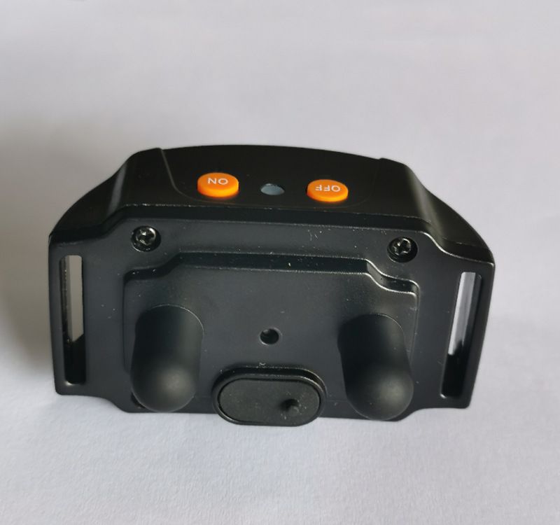 Collare Antiabbaio Ultrasonico Dispositivo Antiabbaio Intelligente Impermeabile e Ricaricabile USB per Addestramento Cani Umanizzato Strumento Leggero e Ecologico