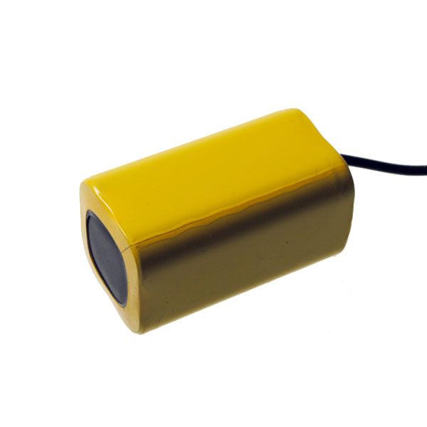 UltraFire 8,4V 18650 Pacco Batteria per Luce Bici per Luci LED Bicicletta Alta Capacità Ricaricabile Attrezzatura Ciclismo