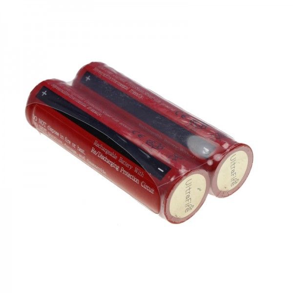 UltraFire BRC 3000mAh 3.7V 18650 Batteria Ricaricabile ad Alta Capacità per Torce e Gadget Eco-Friendly