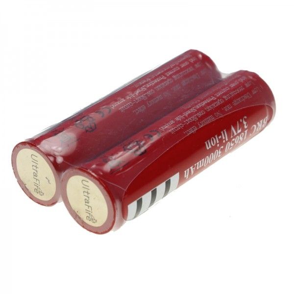 UltraFire BRC 3000mAh 3.7V 18650 Batteria Ricaricabile ad Alta Capacità per Torce e Gadget Eco-Friendly