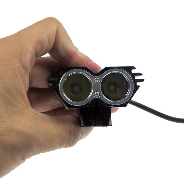SolarStorm X2 Faro LED per Bici 2000 Lumen, Modalità Regolabili, Impermeabile, Luce Anteriore per Escursioni Fuoristrada e Spostamenti Quotidiani