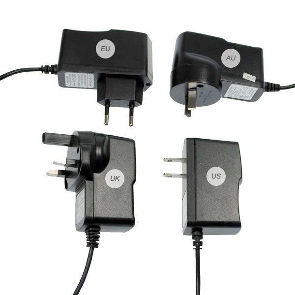9T6 Luce per Bicicletta 10800 Lumen Impermeabile Faro LED T6 Versatile Attrezzatura per Sicurezza in Ciclismo e Campeggio