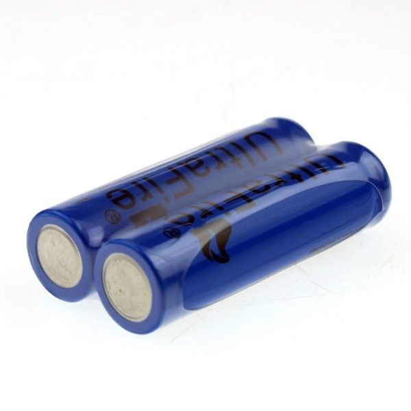 Ultrafire TR 5000mAh 3.7V 18650 Batteria Ricaricabile agli Ioni di Litio Soluzione di Alimentazione Premium per Avventure all'Aperto
