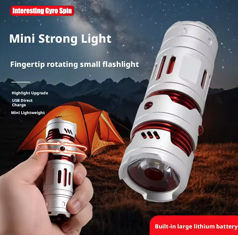 Torcia portatile mini EDC ricaricabile USB, luce tascabile da portachiavi