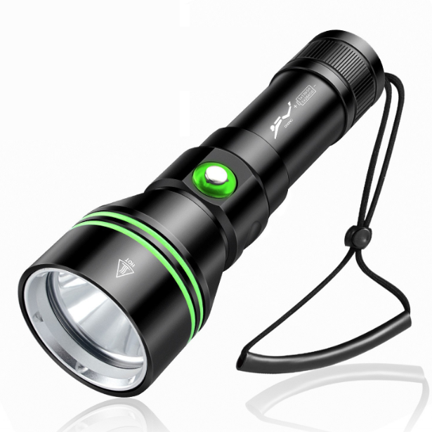 Scopri Torcia Subacquea P70 5000 Lumen, Super Luminosa, Impermeabile IPX8 Immersione 200m