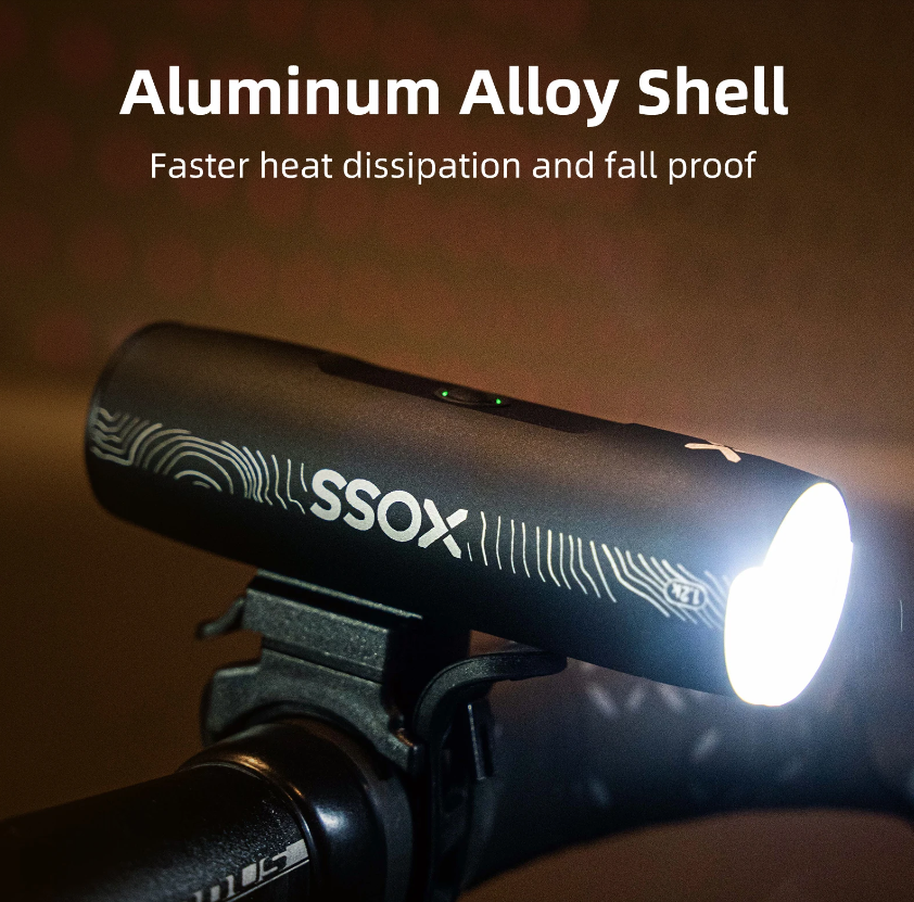 Faretto Bici XOSS XL-1200 Luce Bicicletta 1200 Lumen Lampada Frontale Ricaricabile Accessorio Ciclistico Impermeabile Ricarica Type-C Perfetto per Visibilità e Sicurezza Notturne